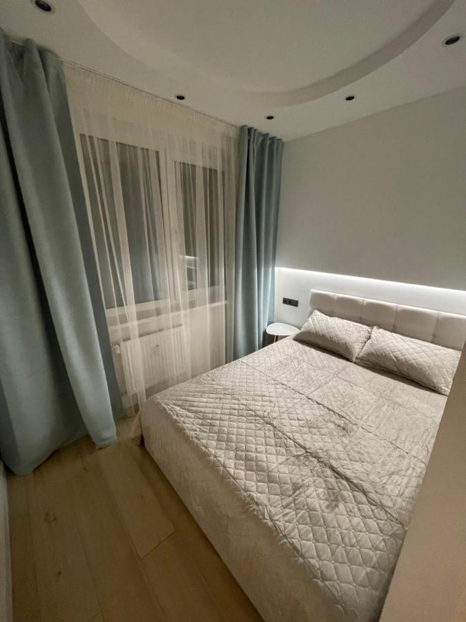 Mb Livinga Apartamentai Taikos G Mažeikiai Dış mekan fotoğraf